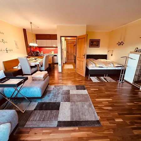 Almblick In Ruhiger Lage Apartmán Trahutten